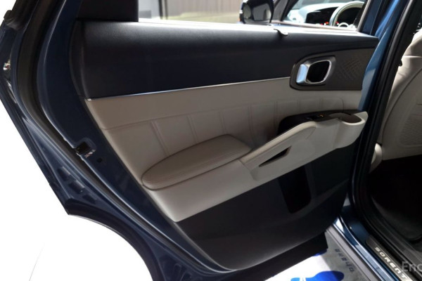 2022 Kia Sorento с пробегом 34 709 км