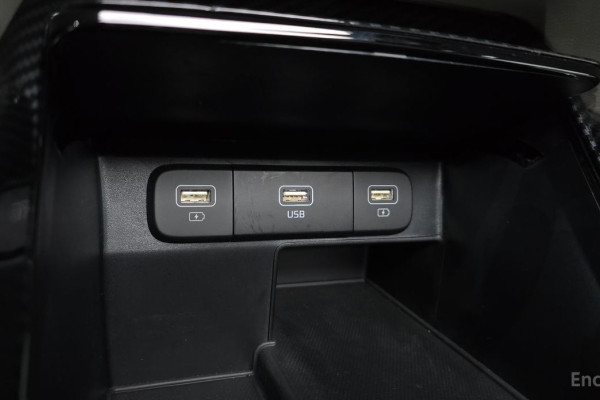 2022 Kia Sorento с пробегом 70 624 км