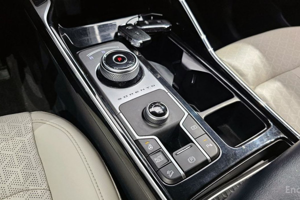 2021 Kia Sorento с пробегом 122 109 км