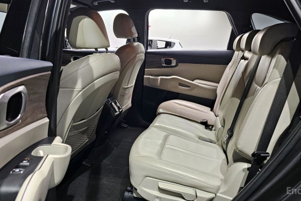 2021 Kia Sorento с пробегом 122 109 км