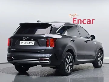 2023 Kia Sorento с пробегом 60 631 км