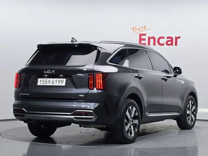 2023 Kia Sorento с пробегом 60 631 км