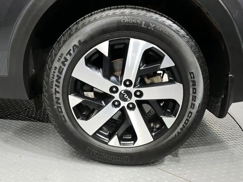 2023 Kia Sorento с пробегом 60 631 км