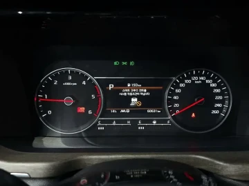 2023 Kia Sorento с пробегом 60 631 км