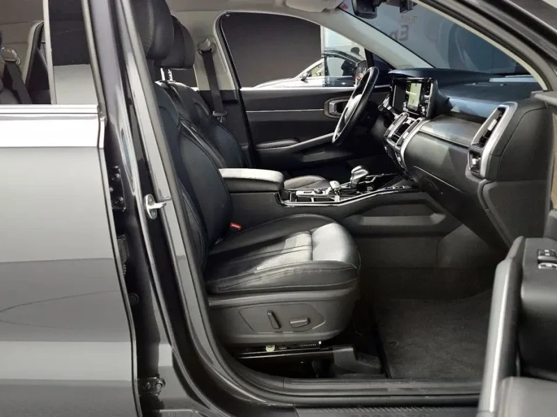 2023 Kia Sorento с пробегом 60 631 км