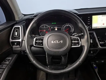 2023 Kia Sorento с пробегом 60 631 км