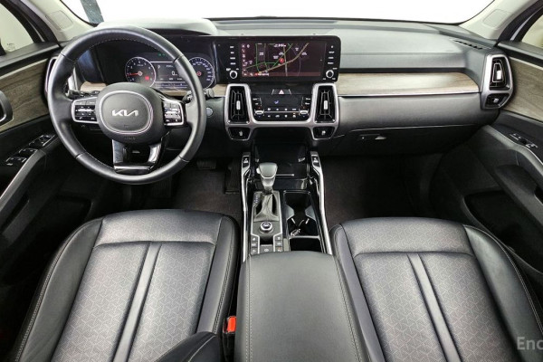 2022 Kia Sorento с пробегом 91 024 км