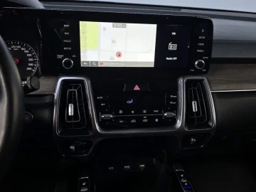 2023 Kia Sorento с пробегом 60 631 км