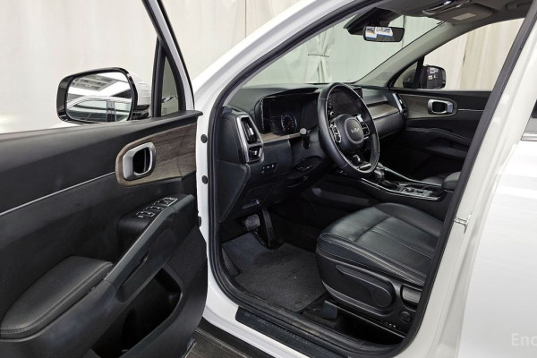 2022 Kia Sorento с пробегом 91 024 км