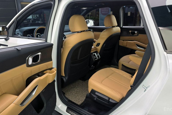 2022 Kia Sorento с пробегом 39 970 км