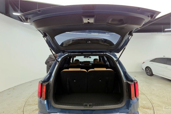 2022 Kia Sorento с пробегом 44 984 км