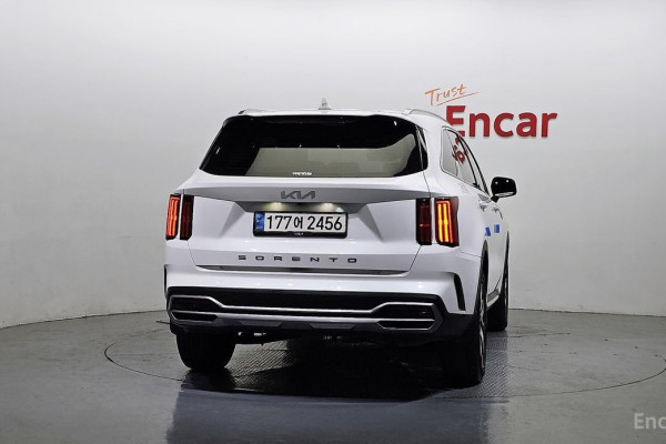 2022 Kia Sorento с пробегом 75 541 км