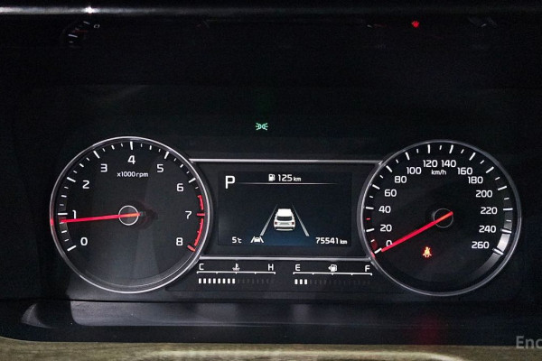 2022 Kia Sorento с пробегом 75 541 км