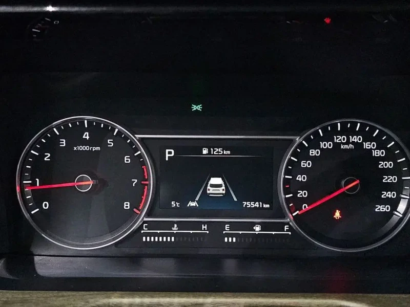 2022 Kia Sorento с пробегом 75 541 км