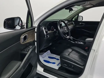 2022 Kia Sorento с пробегом 75 541 км