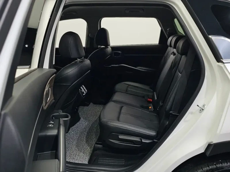 2022 Kia Sorento с пробегом 75 541 км