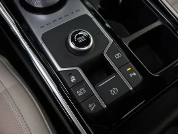 2022 Kia Sorento с пробегом 86 820 км
