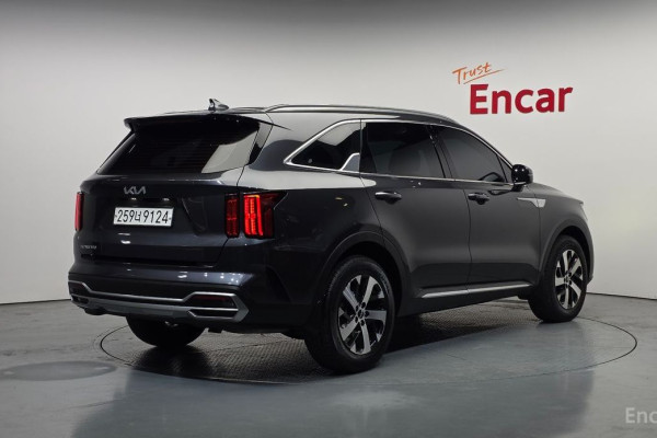 2023 Kia Sorento с пробегом 36 855 км