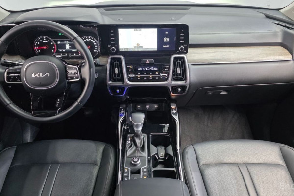 2023 Kia Sorento с пробегом 36 855 км