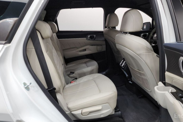 2021 Kia Sorento с пробегом 93 478 км