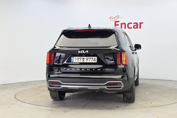 2022 Kia Sorento с пробегом 67 185 км