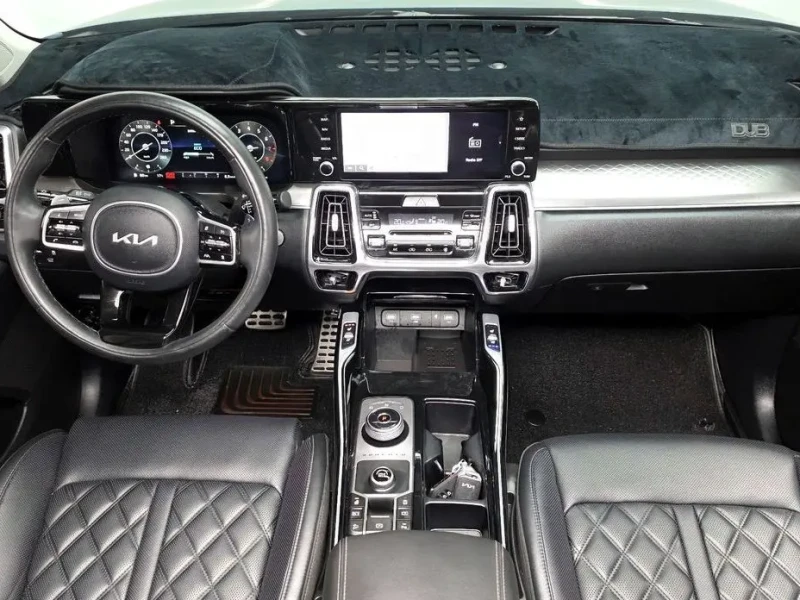 2022 Kia Sorento с пробегом 84 996 км