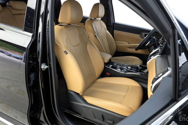 2022 Kia Sorento с пробегом 67 185 км