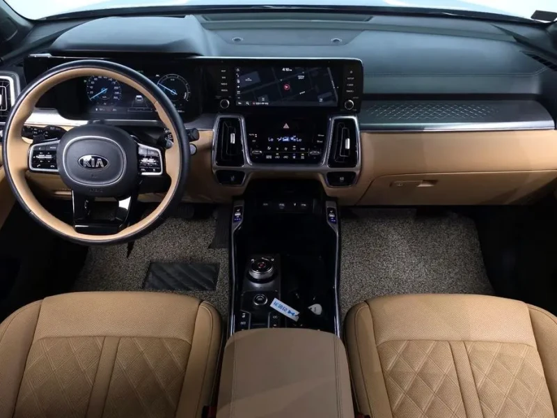2021 Kia Sorento с пробегом 30 900 км