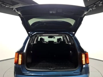 2022 Kia Sorento с пробегом 84 996 км