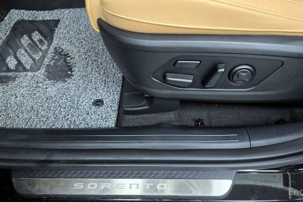 2022 Kia Sorento с пробегом 40 257 км