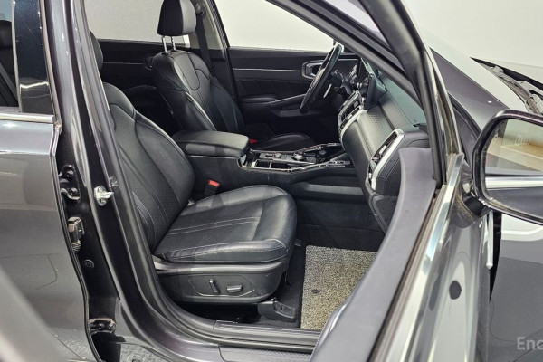 2021 Kia Sorento с пробегом 75 542 км