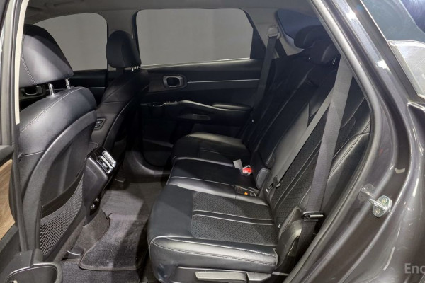 2022 Kia Sorento с пробегом 70 752 км