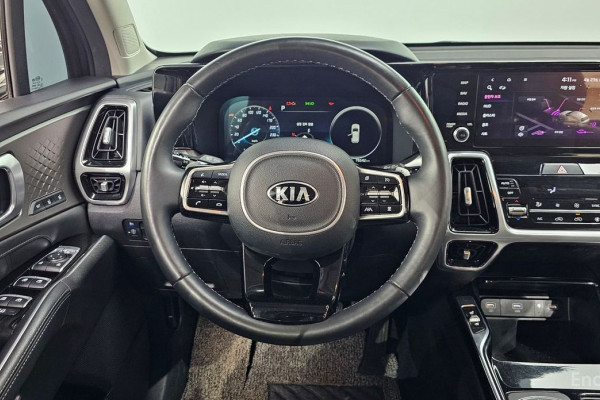2021 Kia Sorento с пробегом 75 542 км