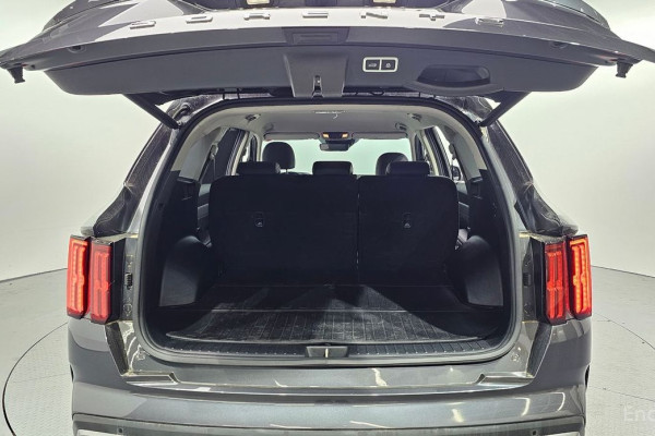 2021 Kia Sorento с пробегом 75 542 км