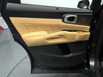 2021 Kia Sorento с пробегом 30 900 км