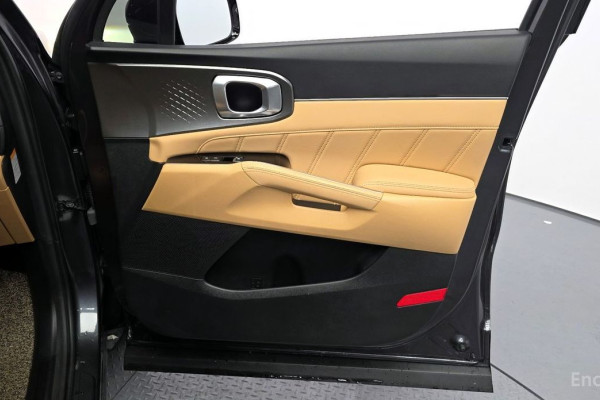 2021 Kia Sorento с пробегом 30 900 км