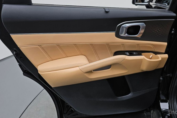 2022 Kia Sorento с пробегом 36 065 км