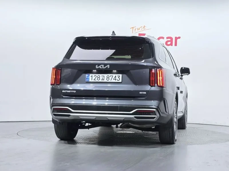2022 Kia Sorento с пробегом 111 019 км