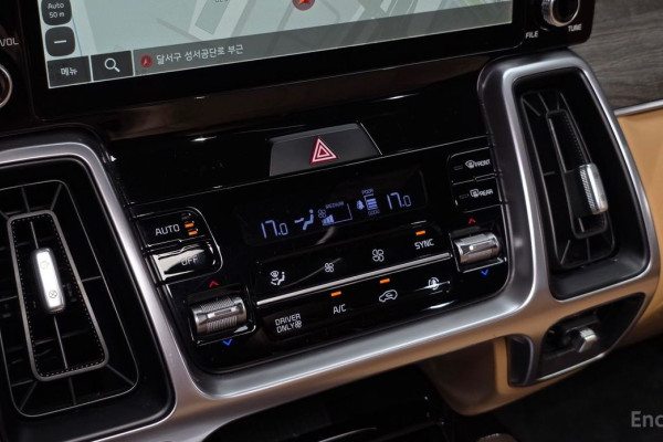 2021 Kia Sorento с пробегом 82 480 км