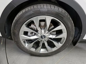 2021 Kia Sorento с пробегом 49 240 км