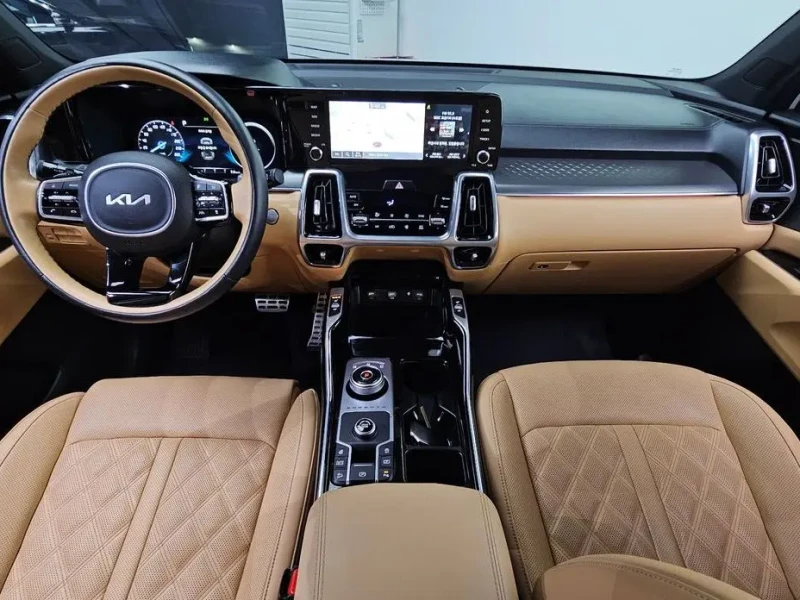 2023 Kia Sorento с пробегом 34 639 км