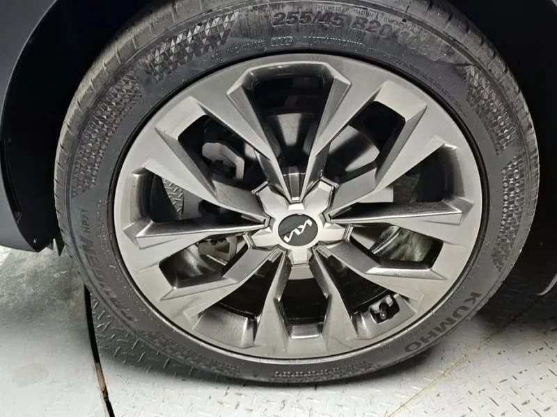 2022 Kia Sorento с пробегом 47 965 км