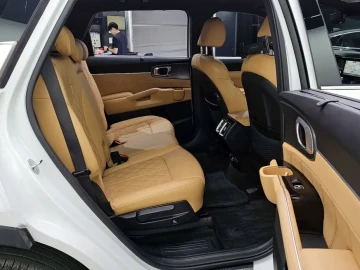 2023 Kia Sorento с пробегом 34 639 км