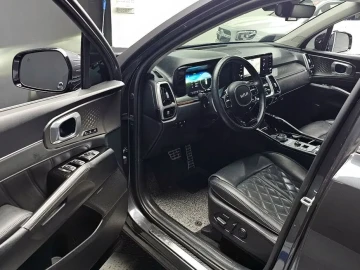 2022 Kia Sorento с пробегом 47 965 км