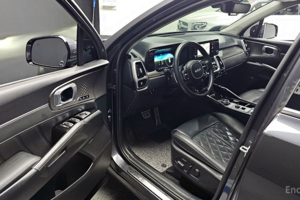 2022 Kia Sorento с пробегом 47 965 км