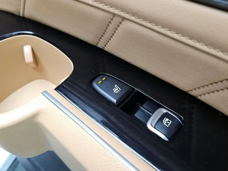 2023 Kia Sorento с пробегом 34 639 км