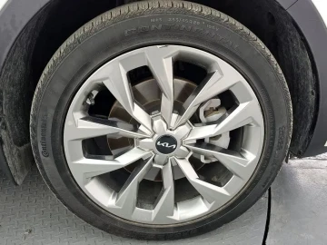 2023 Kia Sorento с пробегом 34 639 км