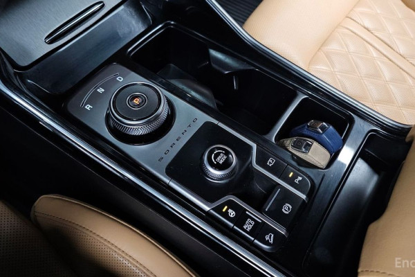 2021 Kia Sorento с пробегом 83 738 км