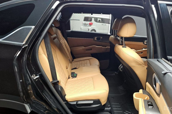 2021 Kia Sorento с пробегом 83 738 км