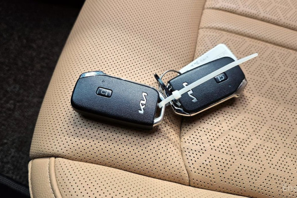 2022 Kia Sorento с пробегом 74 518 км